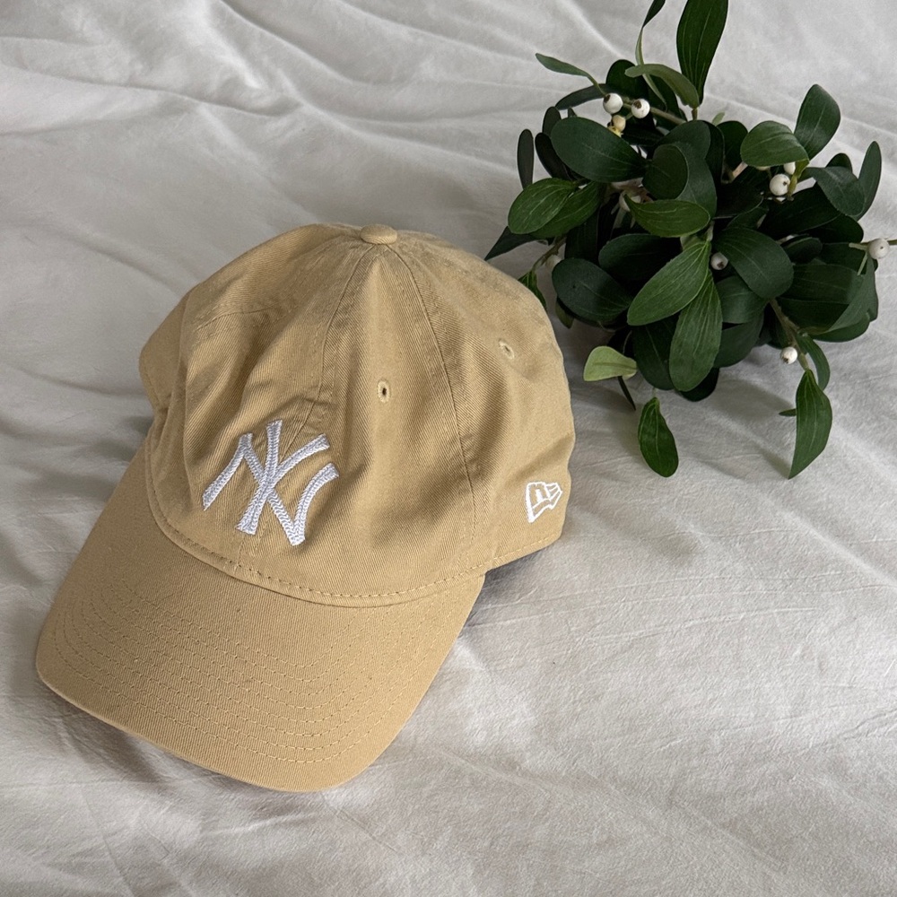 Urban Outfitters New Era Tan Baseball Cap with White Logo